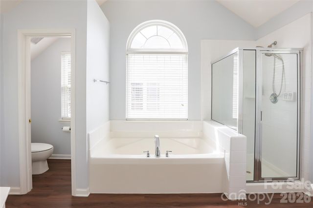 17233 Knoxwood Drive, Huntersville, NC 28078