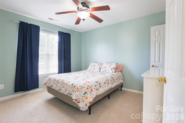 17233 Knoxwood Drive, Huntersville, NC 28078