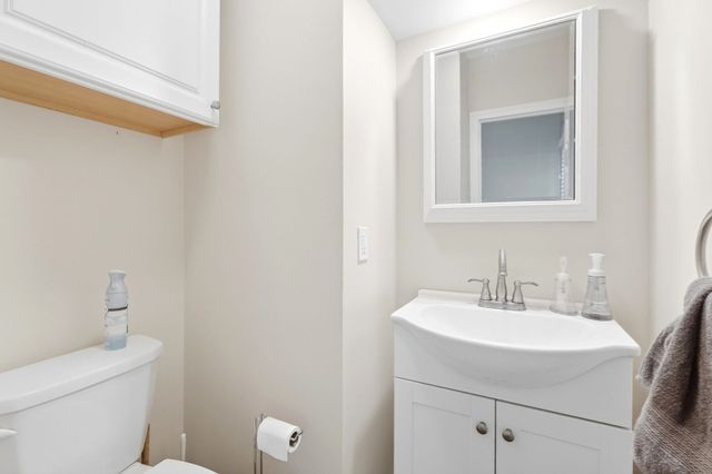 9 Mechanic St, Haverhill, MA 01830
