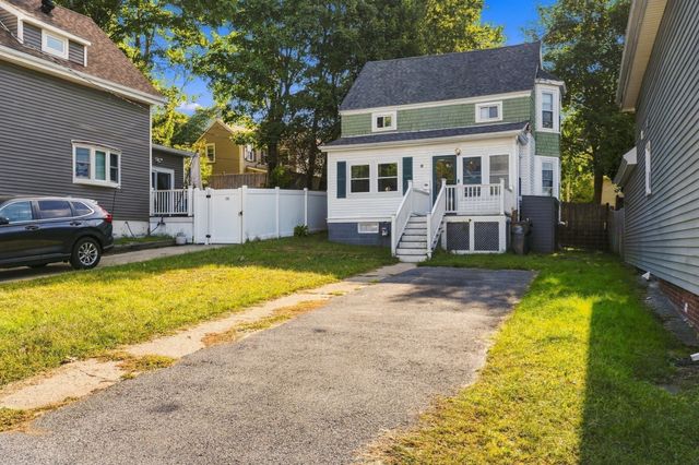 9 Mechanic St, Haverhill, MA 01830
