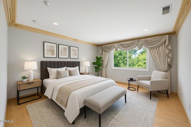 1118 Oberlin Drive, Glendale, CA 91205