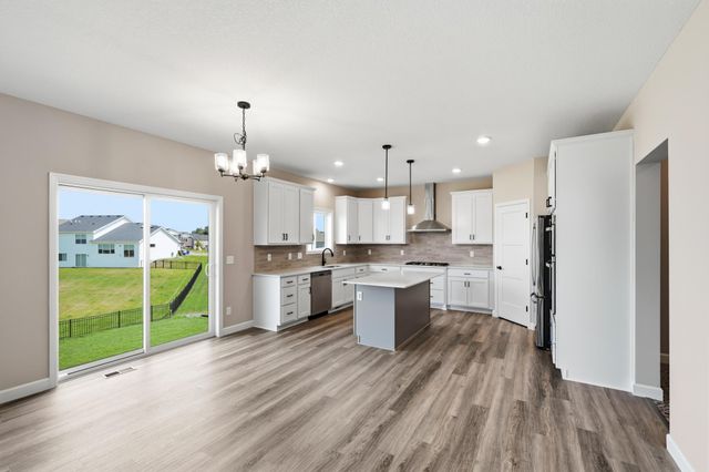752 Rosebud Lane, Delano, MN 55328