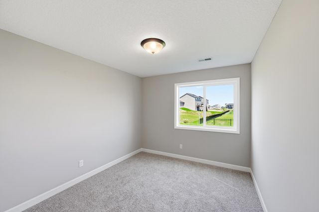 752 Rosebud Lane, Delano, MN 55328