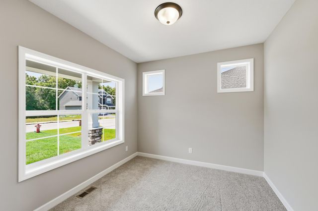 752 Rosebud Lane, Delano, MN 55328