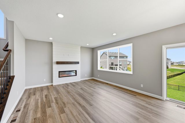 752 Rosebud Lane, Delano, MN 55328