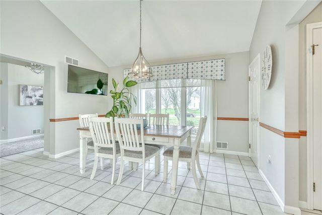 5 Woodrose Drive, Penfield, NY 14580