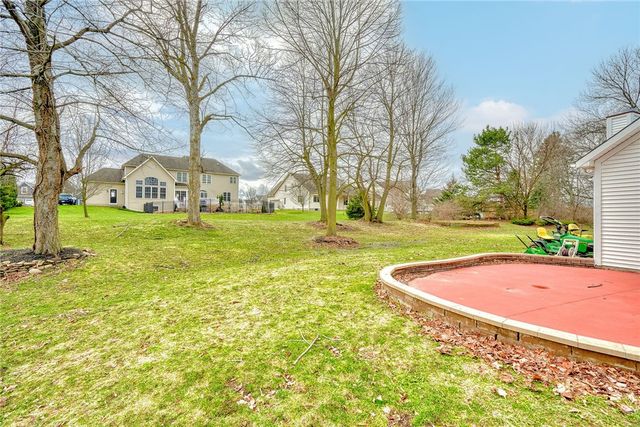 5 Woodrose Drive, Penfield, NY 14580