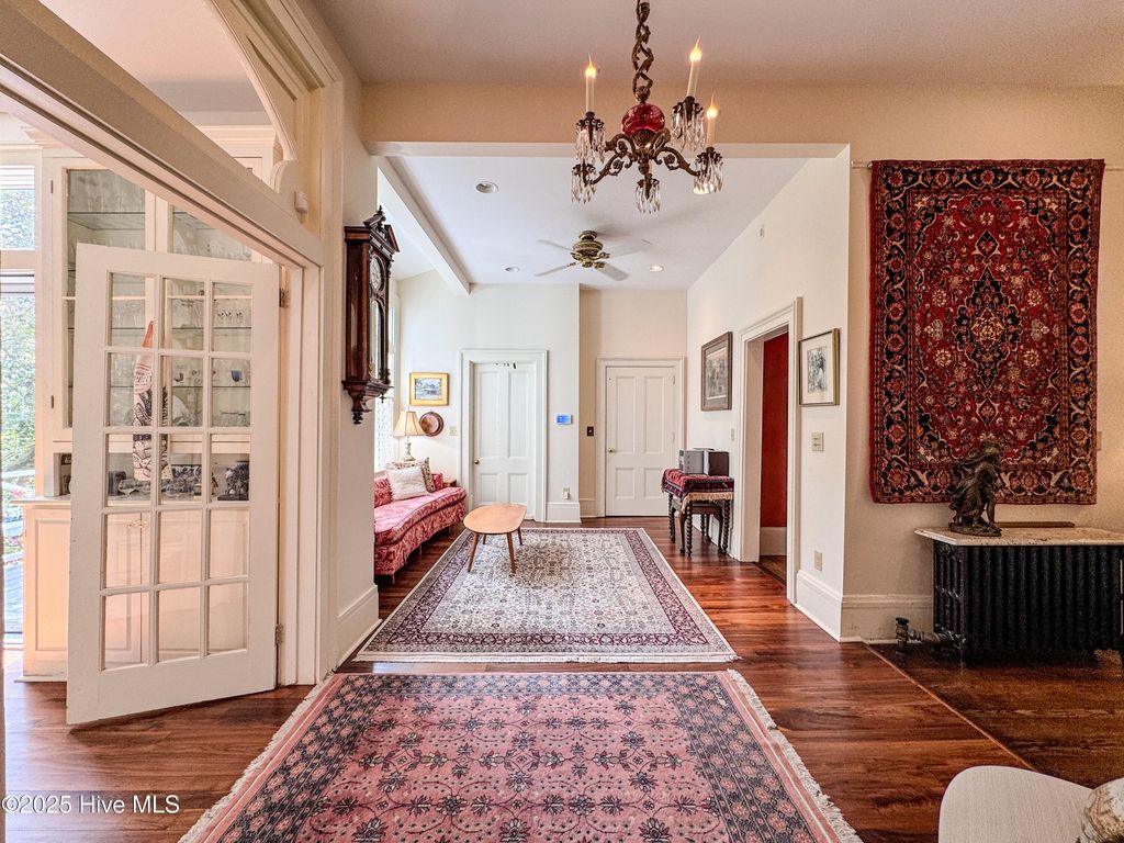 Image 29 of property listing at 111 S 4th Street, Wilmington, NC 28401