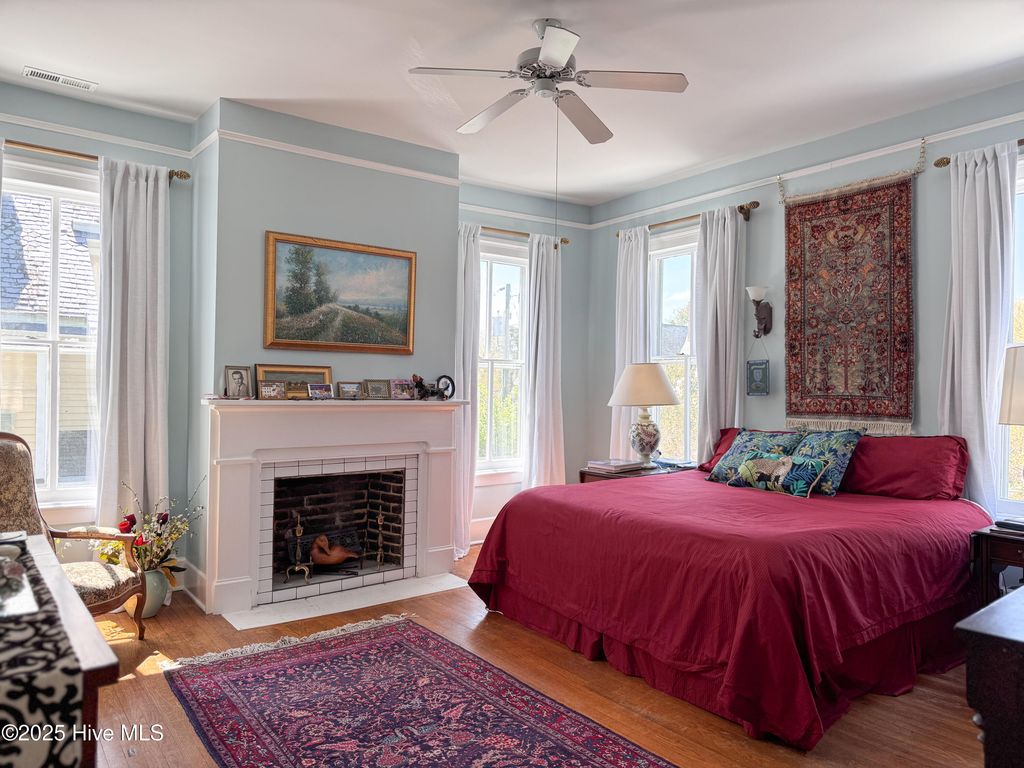 Image 53 of property listing at 111 S 4th Street, Wilmington, NC 28401