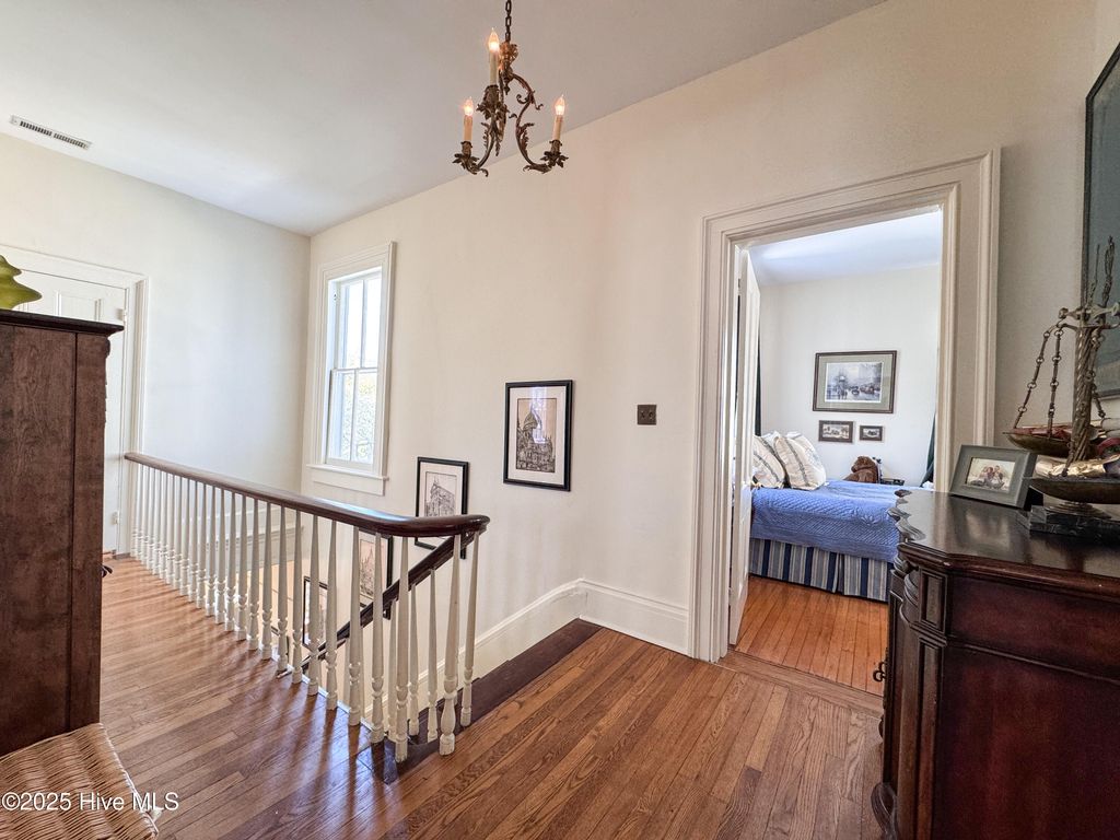 Image 63 of property listing at 111 S 4th Street, Wilmington, NC 28401