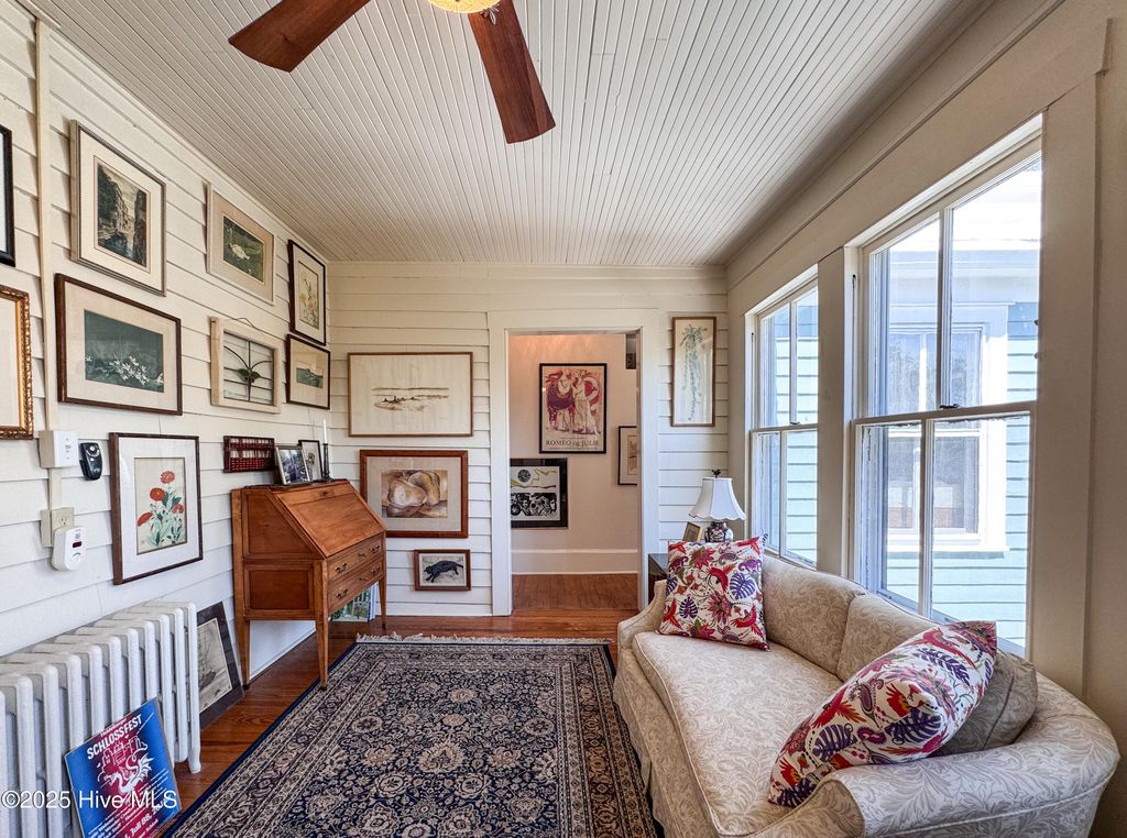 Image 75 of property listing at 111 S 4th Street, Wilmington, NC 28401