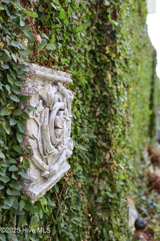 Image 87 of property listing at 111 S 4th Street, Wilmington, NC 28401