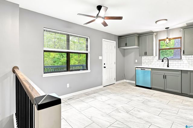 3213 VIRGINIA DRIVE, Hueytown, AL 35023