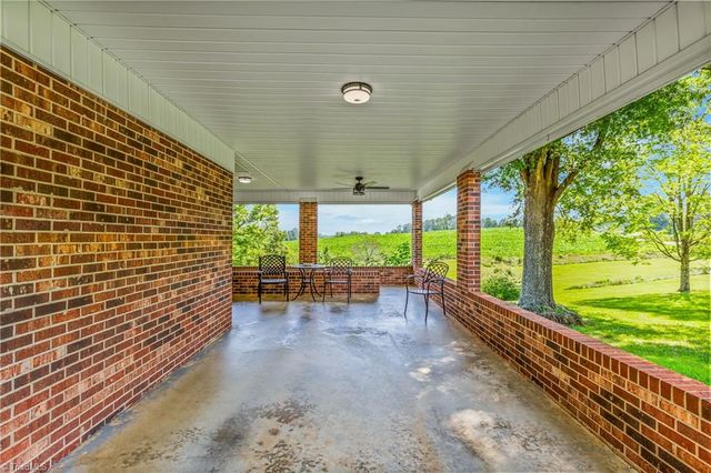 3323 Rockford Road, Dobson, NC 27017