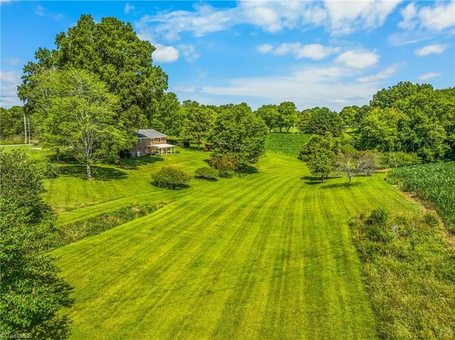 3323 Rockford Road, Dobson, NC 27017