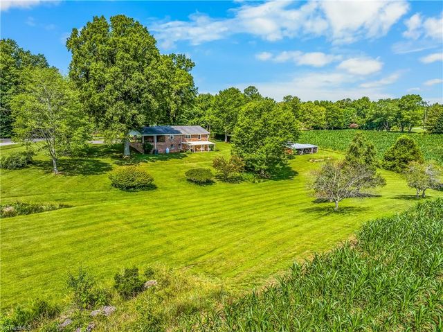 3323 Rockford Road, Dobson, NC 27017