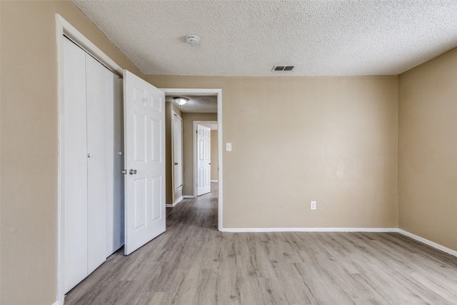 8100 Doreen Avenue, Fort Worth, TX 76116