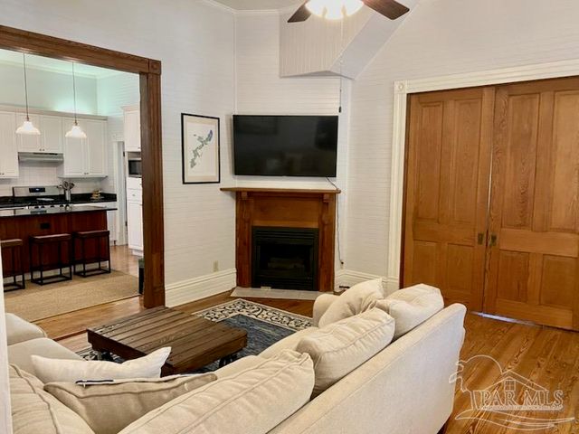 1523 E Moreno St, Pensacola, FL 32503