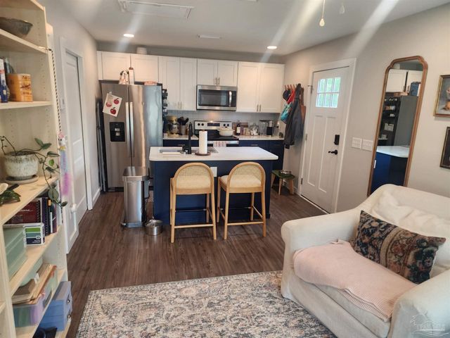 1523 E Moreno St, Pensacola, FL 32503