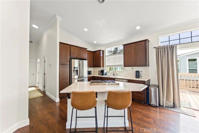 80 Huntington, Huntington Beach, CA 92648