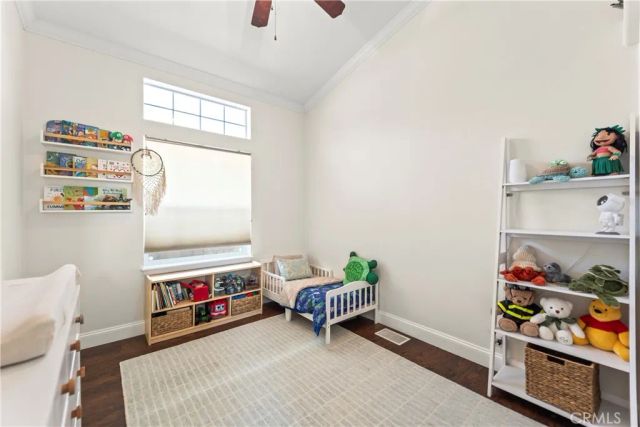 80 Huntington, Huntington Beach, CA 92648