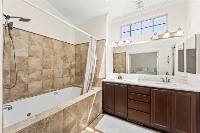 80 Huntington, Huntington Beach, CA 92648