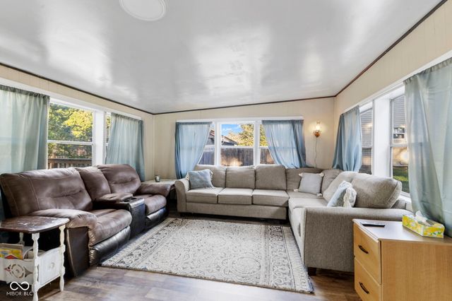 46 National Avenue, Indianapolis, IN 46227