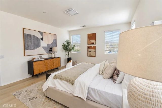 119 West Via Rua Flores, Ontario, CA 91762