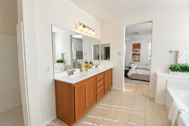 119 West Via Rua Flores, Ontario, CA 91762