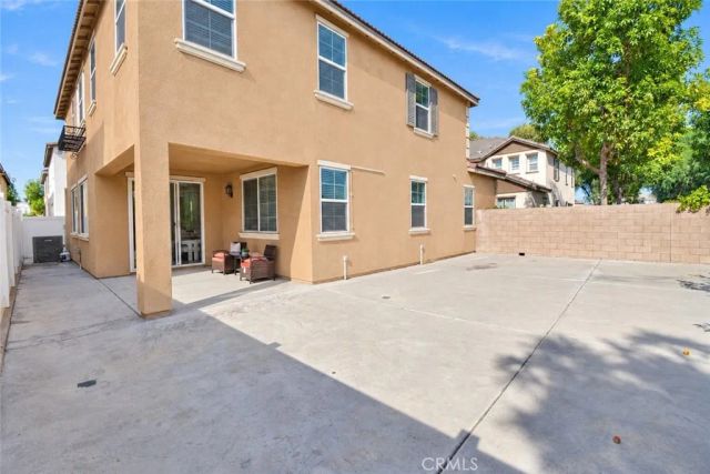 119 West Via Rua Flores, Ontario, CA 91762