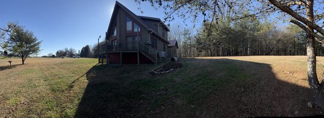 1355 Highland Ln, Crossville, TN 38555