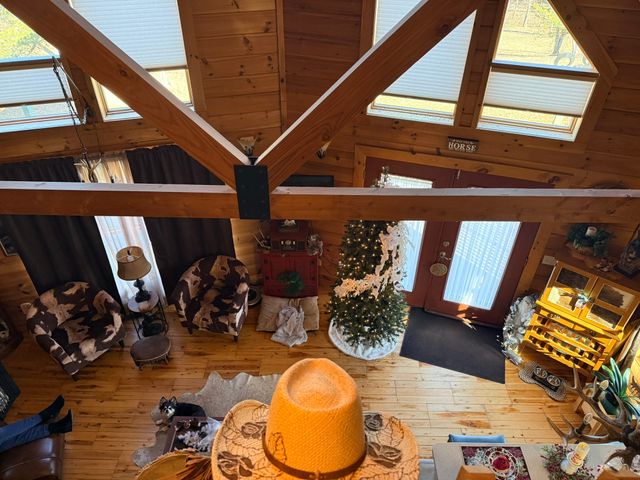 1355 Highland Ln, Crossville, TN 38555