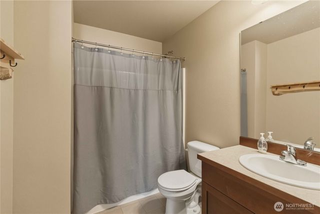6338 Victoria Avenue SE, Auburn, WA 98092