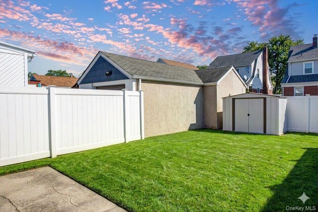 8991 215th Place, Queens Village, NY 11427