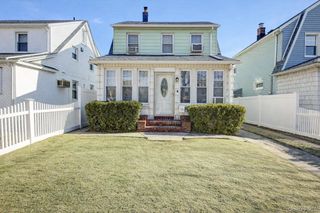 8991 215th Place, Queens Village, NY 11427