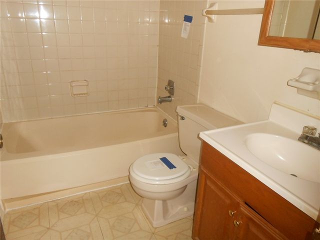 5778 Waynegate Road, Huber Heights, OH 45424