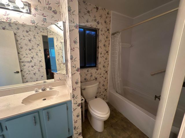 4310 S Landar Drive, Lake Worth, FL 33463