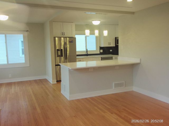 650 Greenbay Avenue, Calumet City, IL 60409