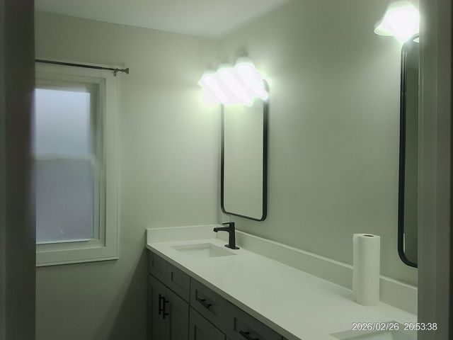 650 Greenbay Avenue, Calumet City, IL 60409