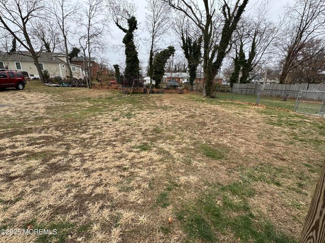 298 Shrewsbury Avenue, Red Bank, NJ 07701