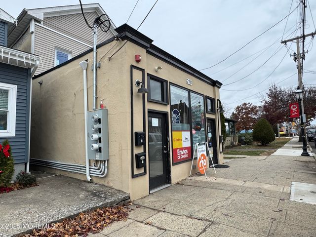 298 Shrewsbury Avenue, Red Bank, NJ 07701