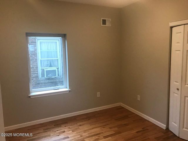 298 Shrewsbury Avenue, Red Bank, NJ 07701