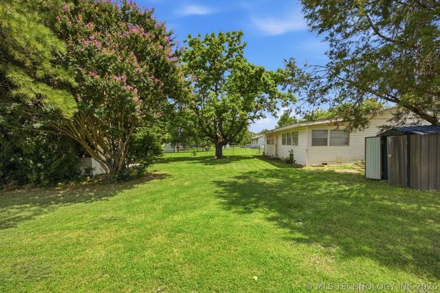 2001 N 12th Street, Mcalester, OK 74501