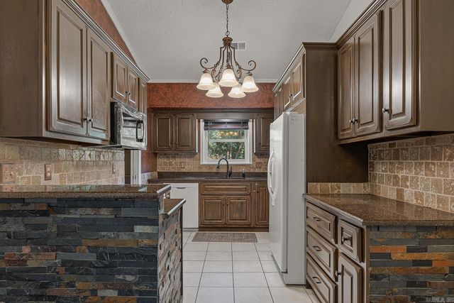 1207 Medallion, Jonesboro, AR 72404