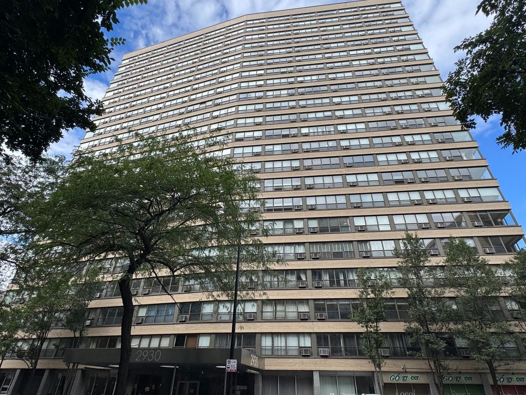 2930 N SHERIDAN Road 2201, Chicago, IL 60657 — exterior