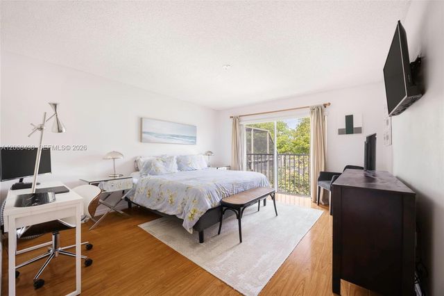 10233 NW 52nd Ln 0, Doral, FL 33178