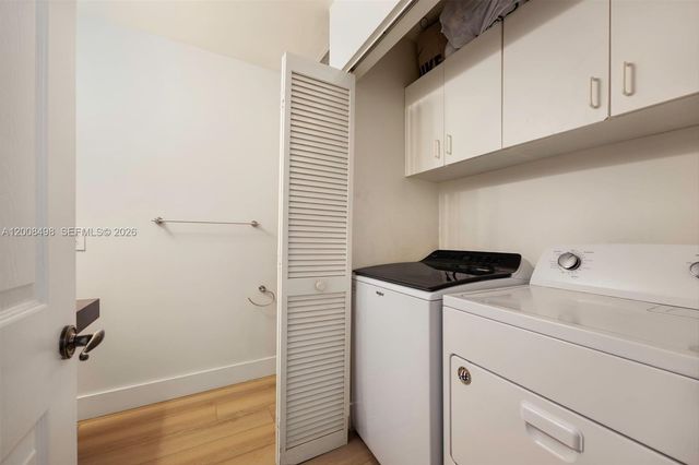 10233 NW 52nd Ln 0, Doral, FL 33178