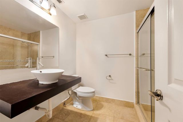 10233 NW 52nd Ln 0, Doral, FL 33178