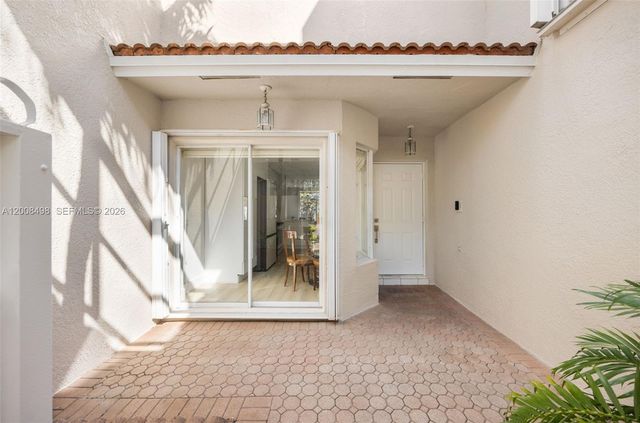 10233 NW 52nd Ln 0, Doral, FL 33178