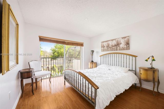 10233 NW 52nd Ln 0, Doral, FL 33178